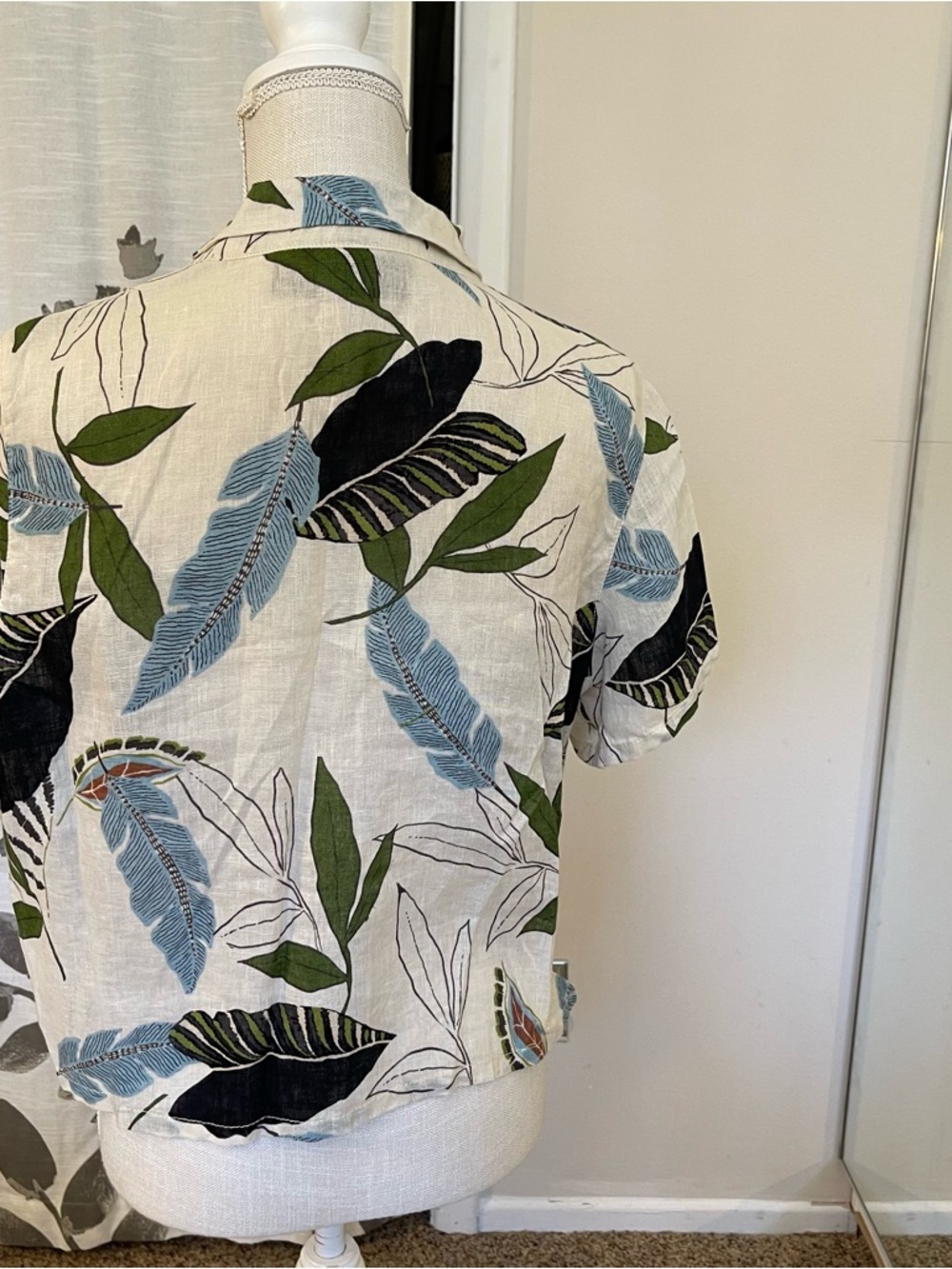 Linen Cream Button-Front Shirt with Blue and Green Leaf Print - Picture 3 of 6